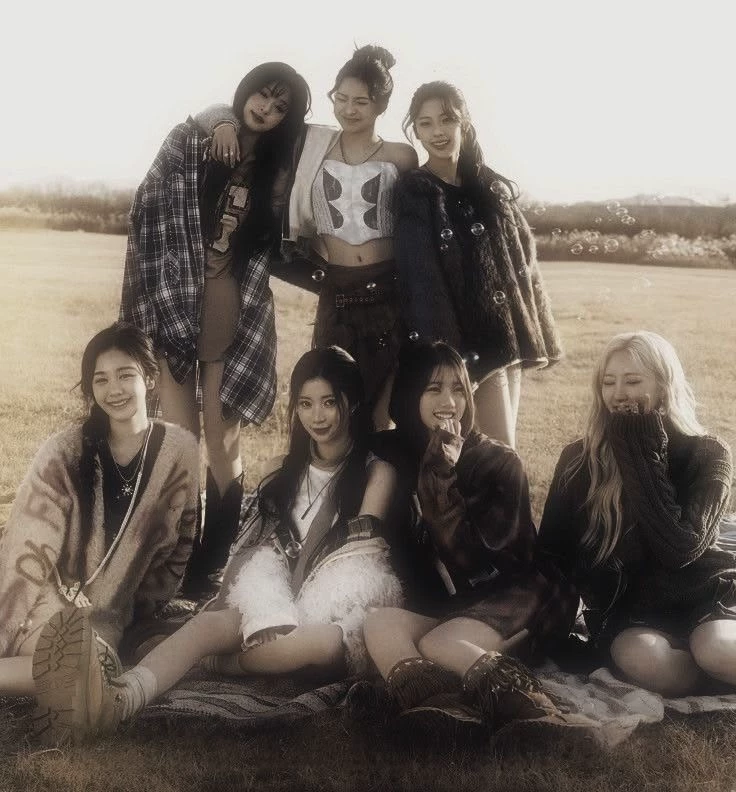 BABYMONSTER Family thumbnail