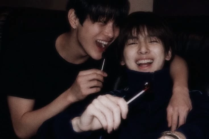Keonho (Keonhoon) thumbnail