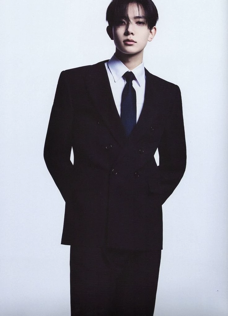 Lee heeseung thumbnail