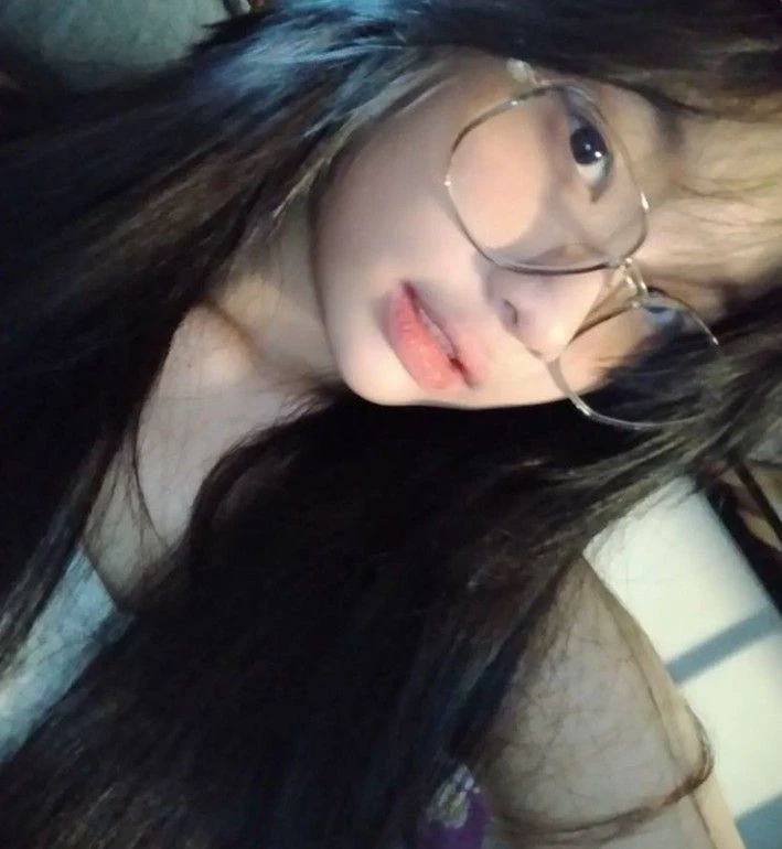 𝘈𝘶𝘥𝘳𝘦𝘺(𝘞𝘓𝘞)  thumbnail