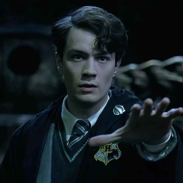 Tom Riddle thumbnail