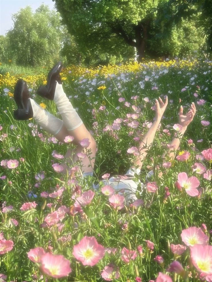 Emily \| the magical world thumbnail
