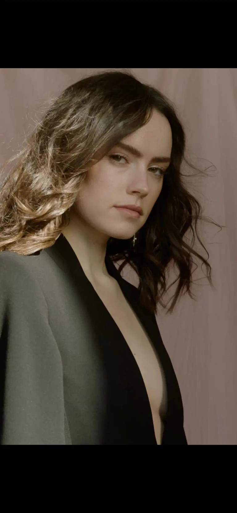 Daisy Ridley thumbnail