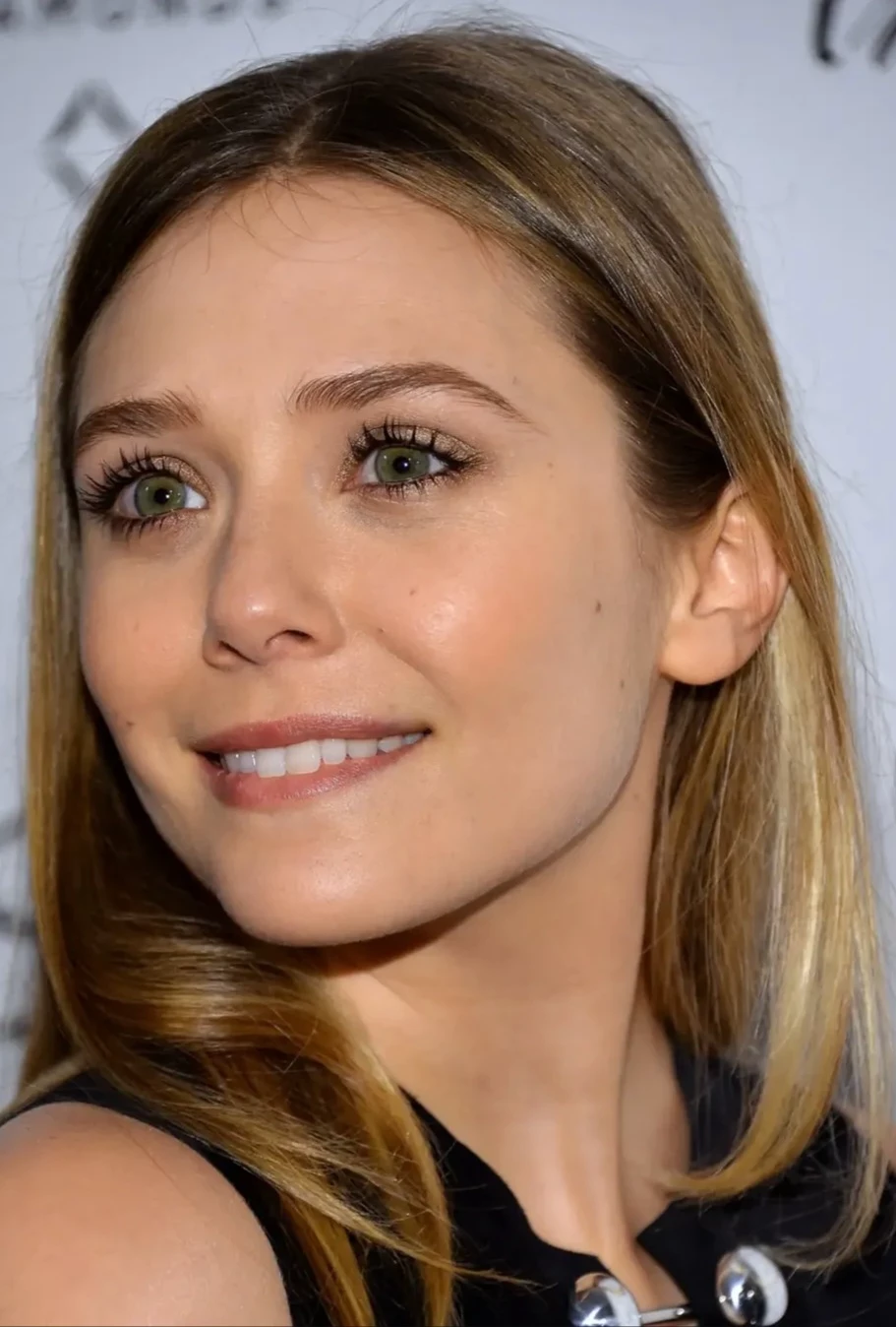 Elizabeth Olsen thumbnail