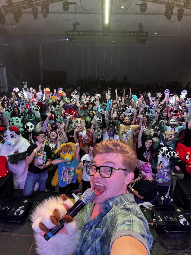 FurFest Simulator — Furry Convention thumbnail