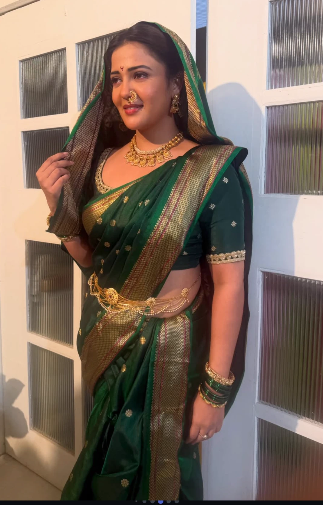 Gulki Joshi thumbnail