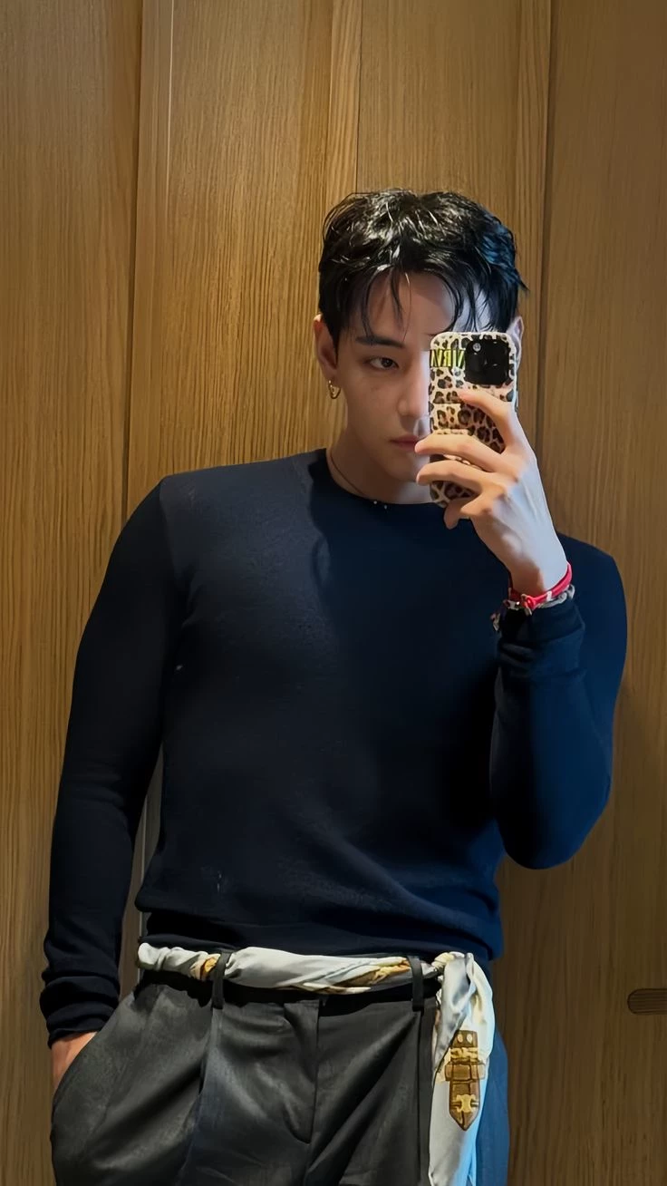 V thumbnail