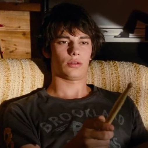 Rodrick Heffley thumbnail