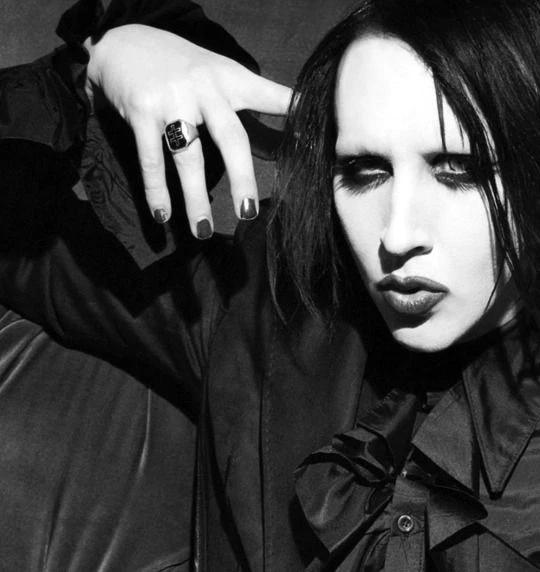 Marilyn Manson - BRIAN WARNER thumbnail