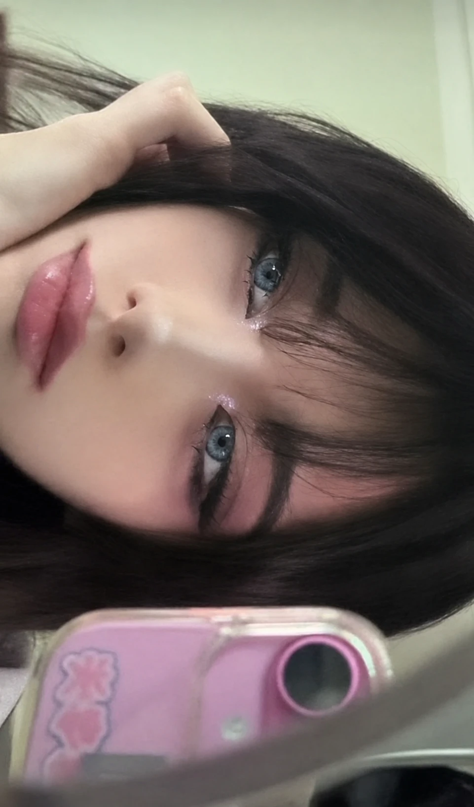 Lisa 🩶 thumbnail
