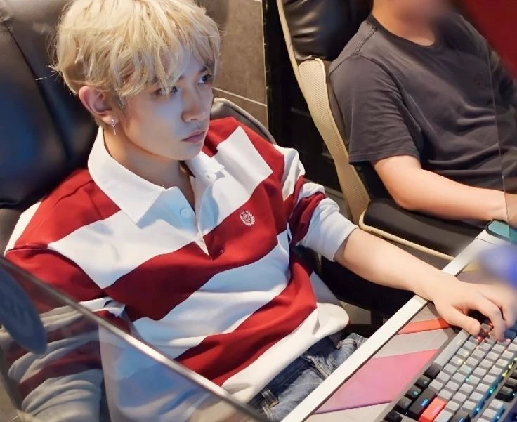Heeseung thumbnail