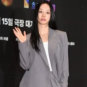 Lee Hyeri thumbnail