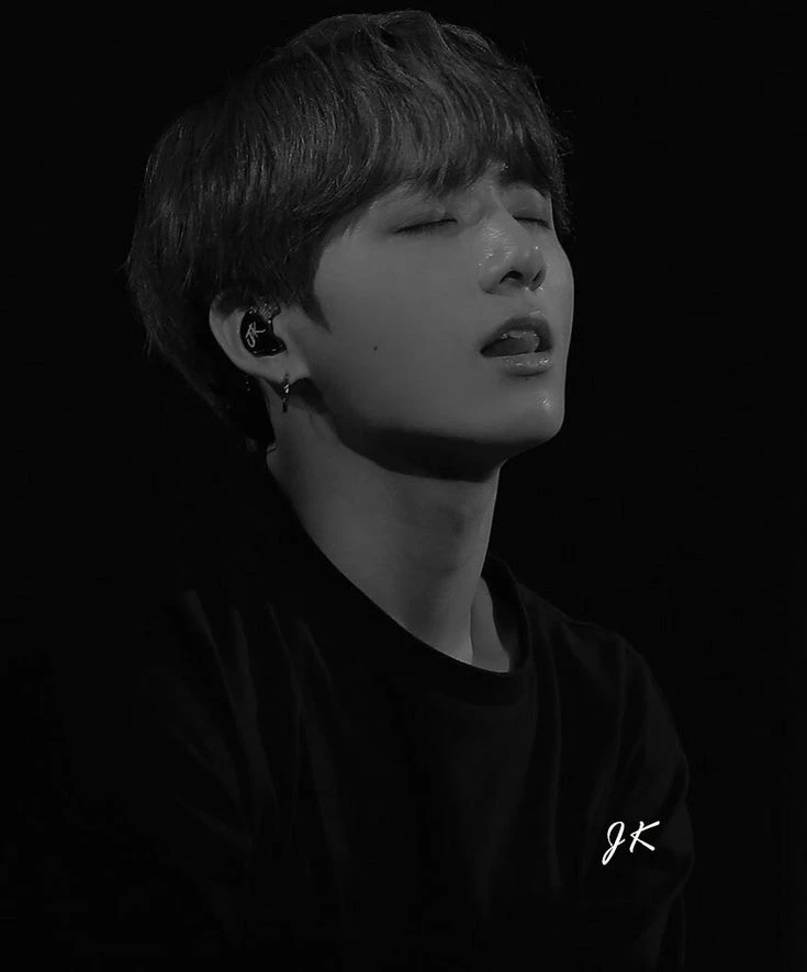 jungkook  thumbnail