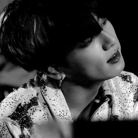 jungkook  thumbnail