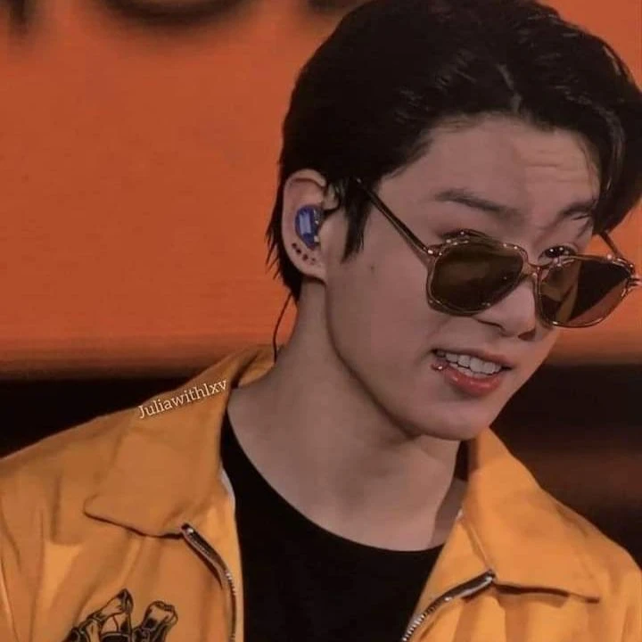 Jeon Jungkook thumbnail