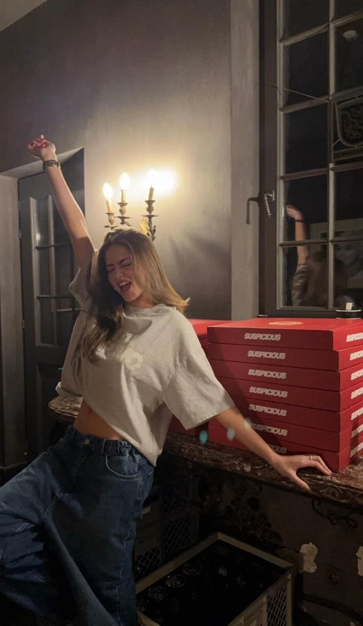 Olivia Hayes thumbnail