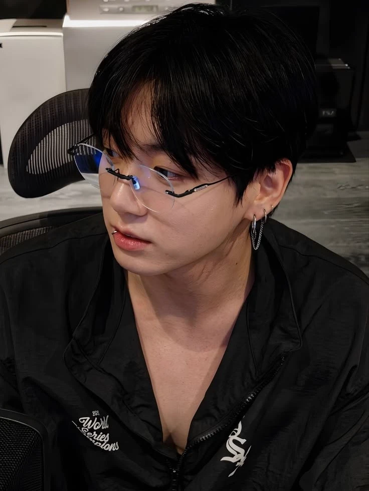 jeon Jungkook thumbnail