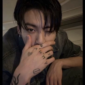 Jeon Jungkook thumbnail
