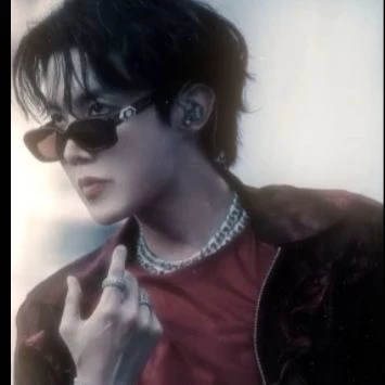 Hoseok thumbnail