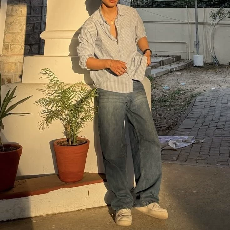 Dhruv Singhania thumbnail