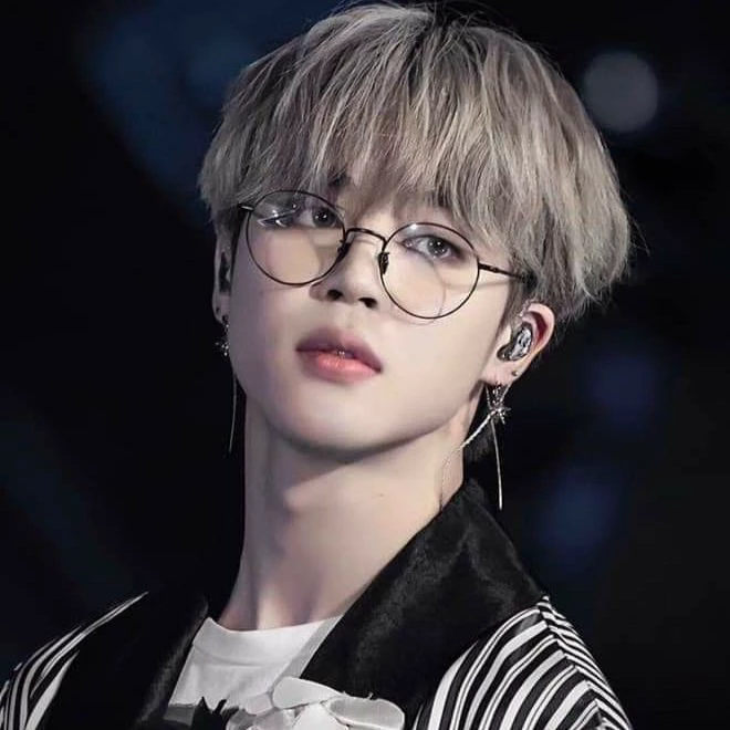 Park Jimin/ He's in love with you thumbnail