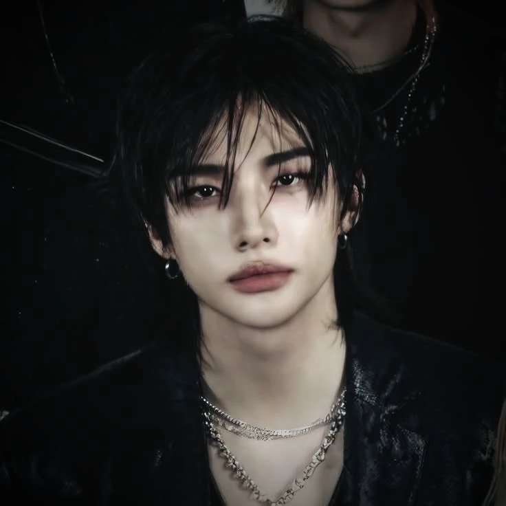 Hyunjin thumbnail