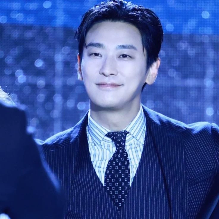 Joo Ji Hoon thumbnail