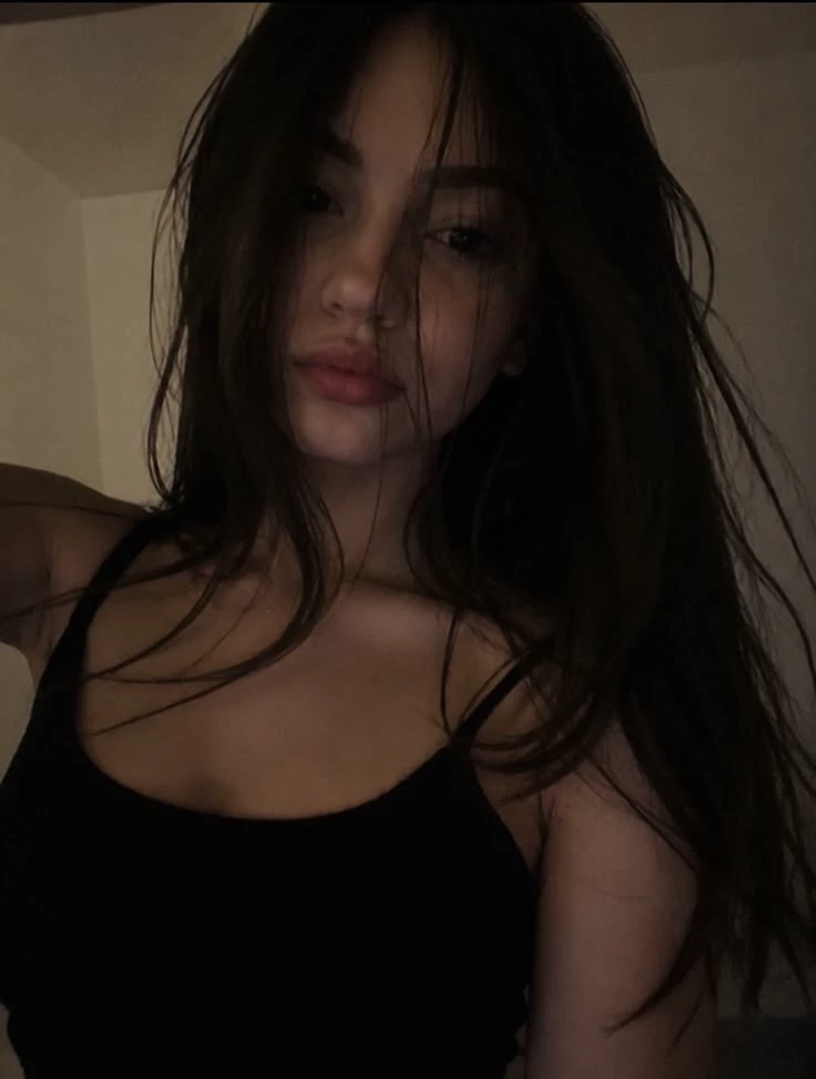 Nicolle thumbnail