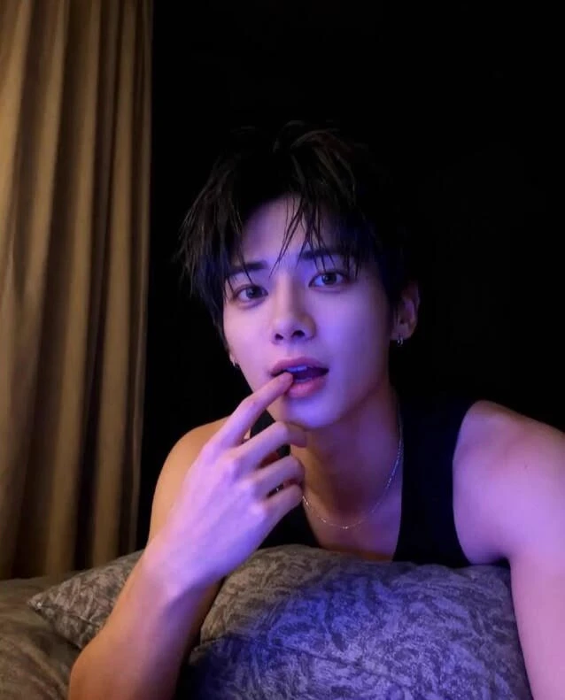 Kang Taehyun thumbnail