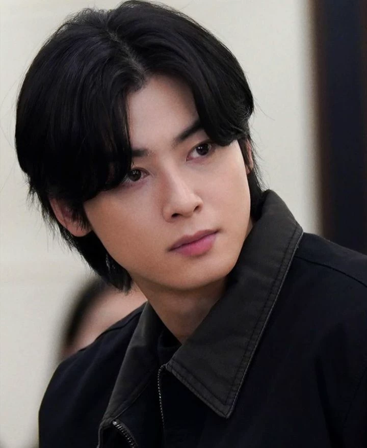 Cha eun woo thumbnail