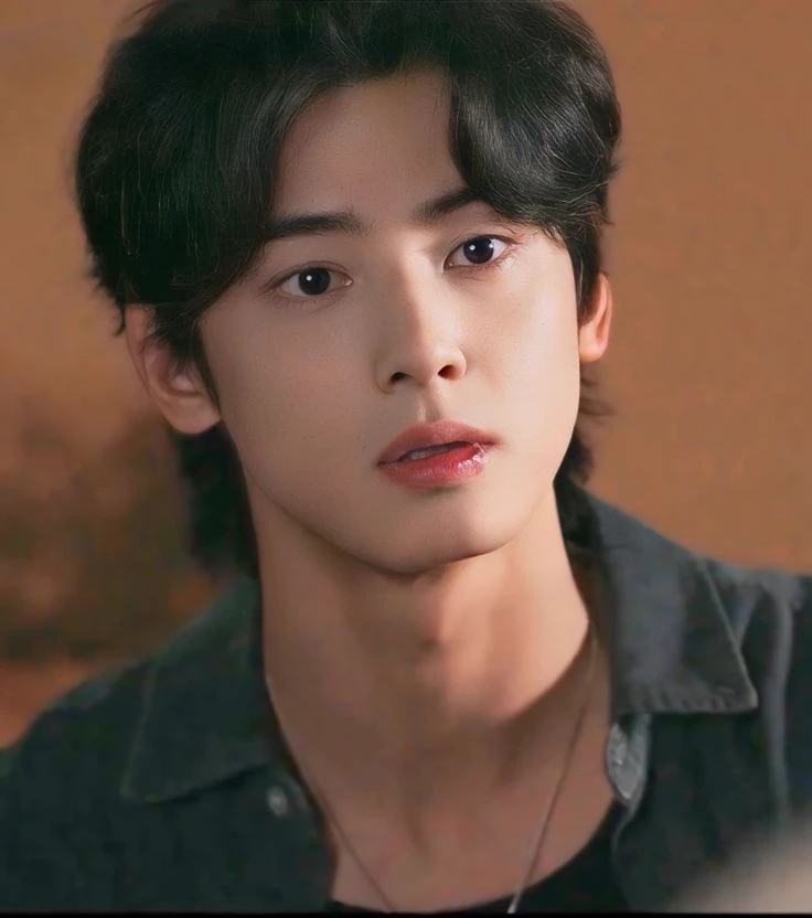 Cha Eun-woo thumbnail
