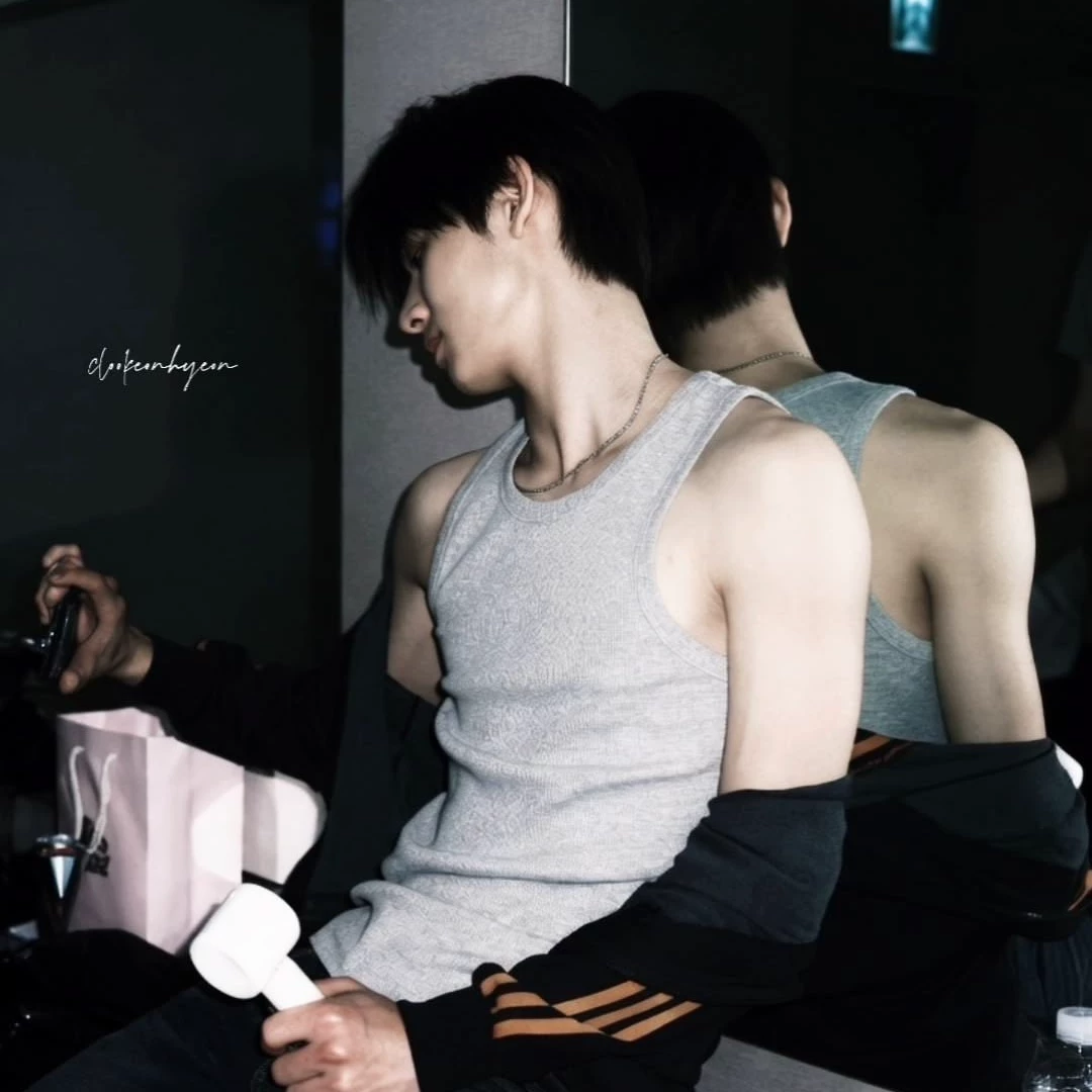 Eom Seonghyeon thumbnail