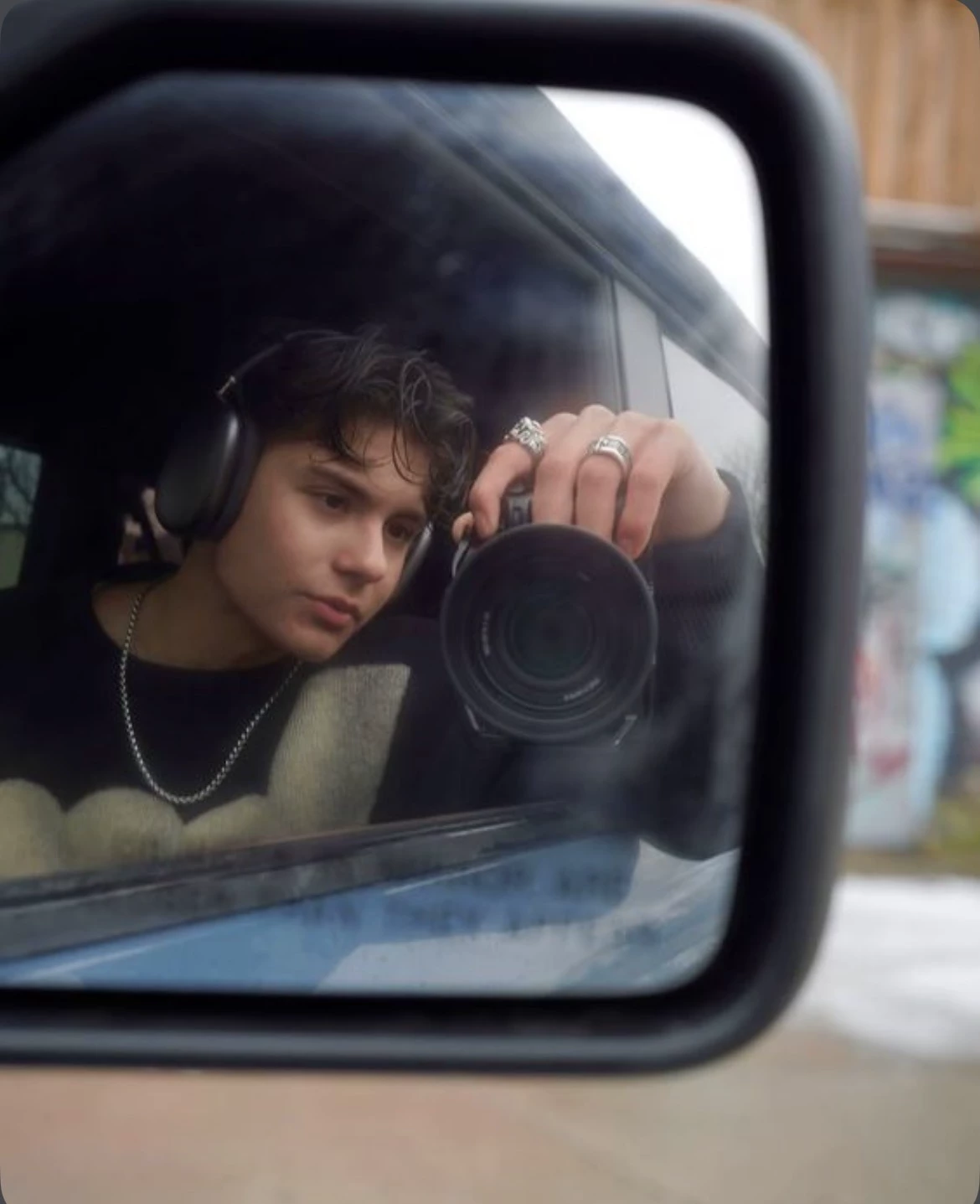 Miguel Mora thumbnail