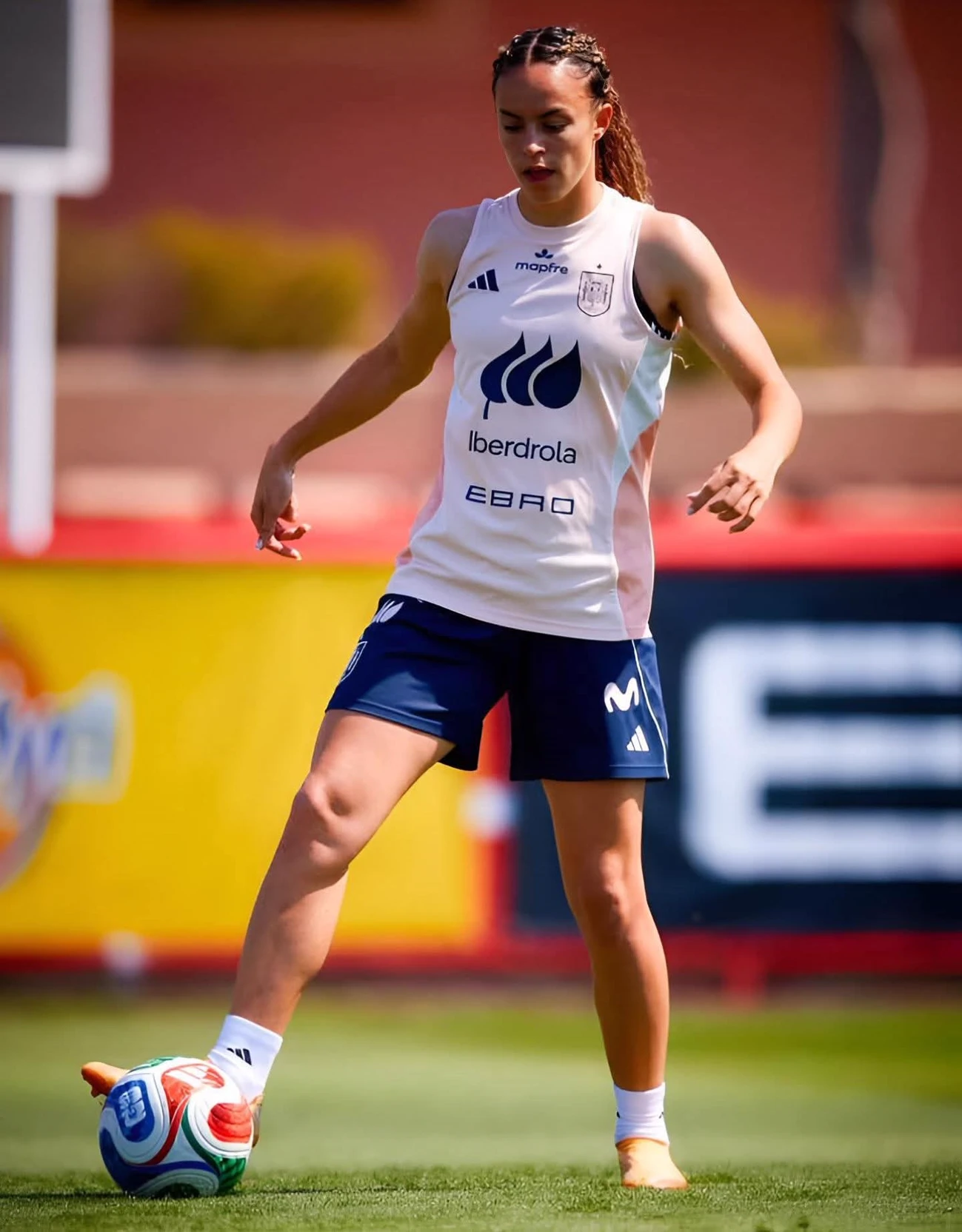 Clara Serrajordi Diaz thumbnail