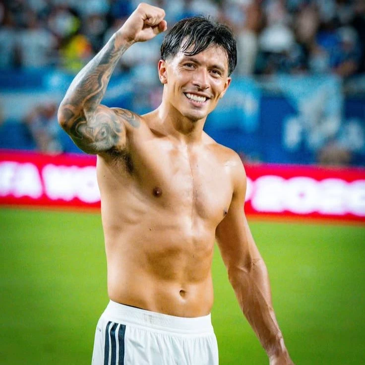 Lisandro "Licha" Martínez thumbnail