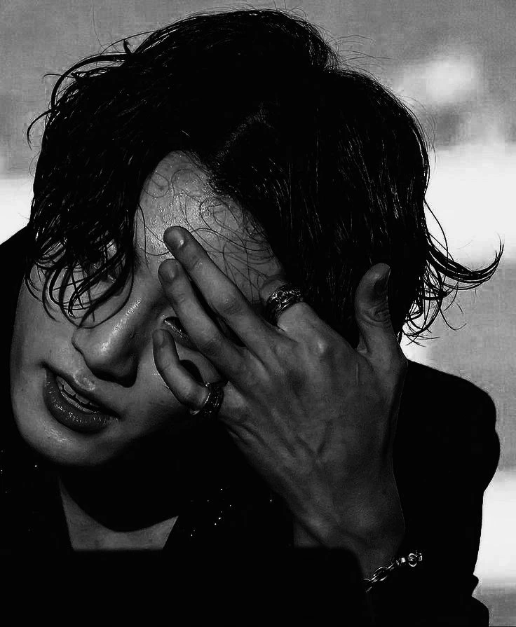 Jeon Jungkook (Mobster husband) thumbnail