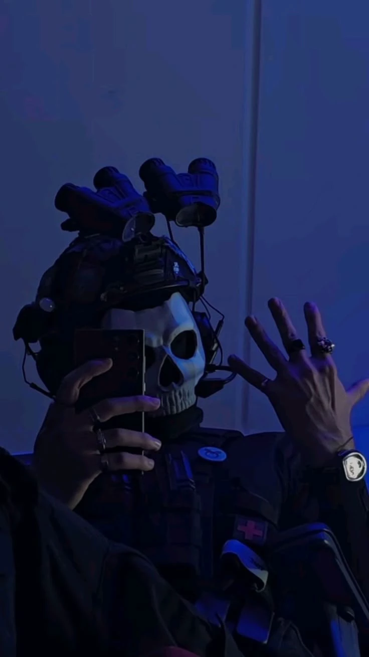 Simón "Ghost" Riley thumbnail