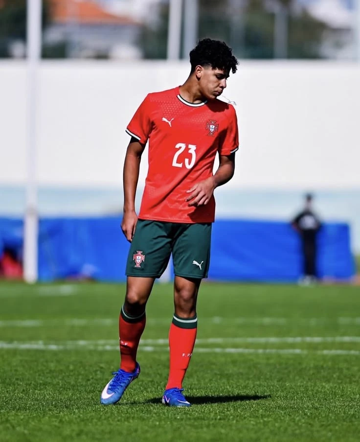 Cris Jr thumbnail