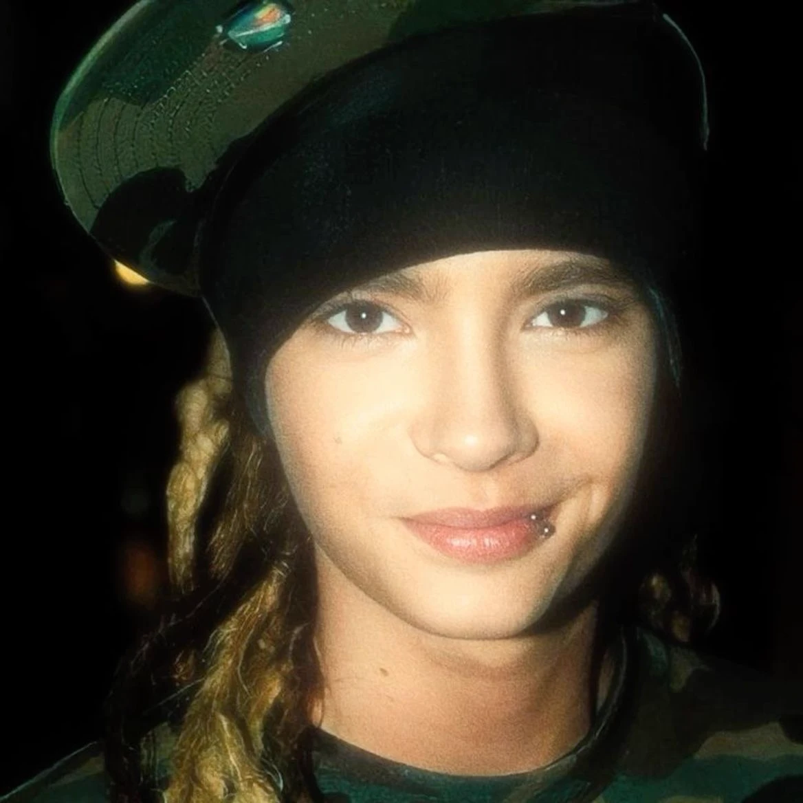 Tom Kaulitz thumbnail