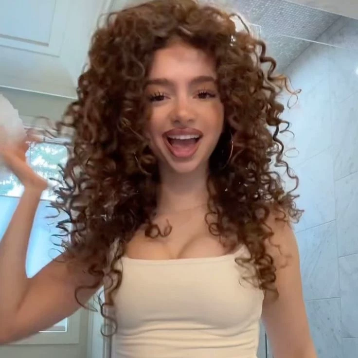 Demitra Kalogeras thumbnail