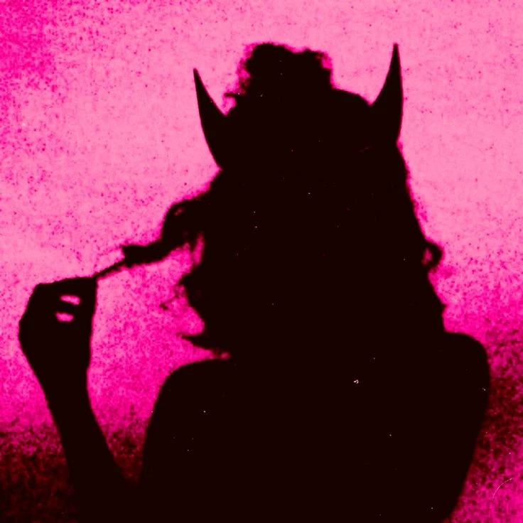 Kiera Erotica thumbnail
