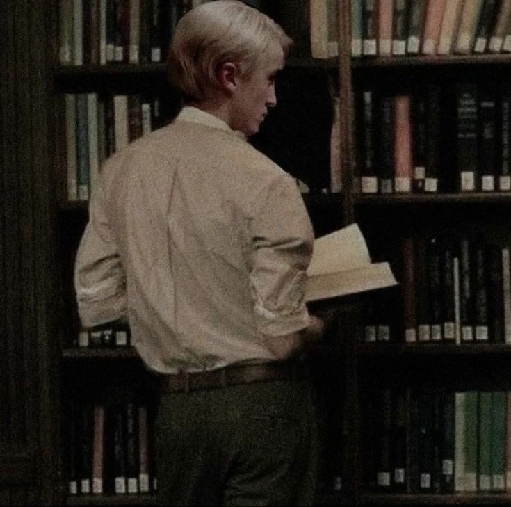 Draco Malfoy thumbnail