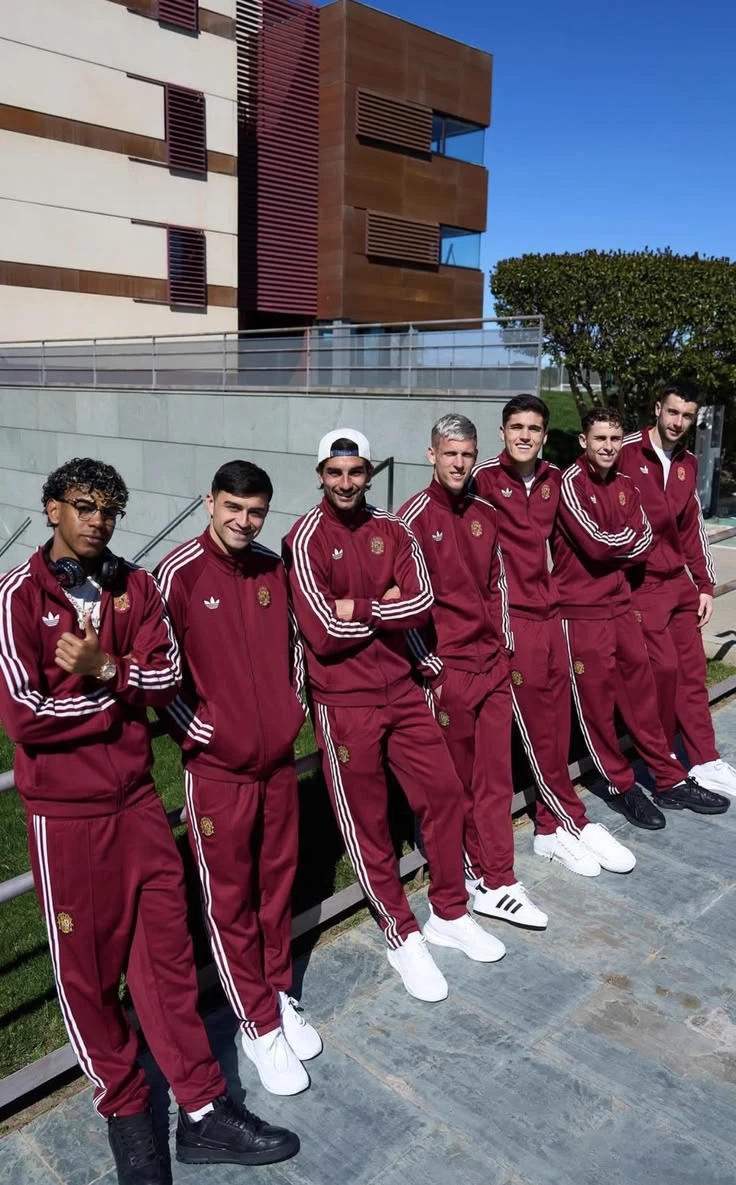 FC Barcelona thumbnail