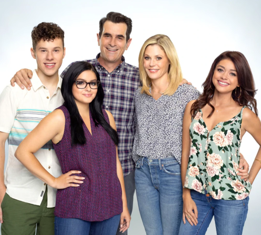 Modern family thumbnail