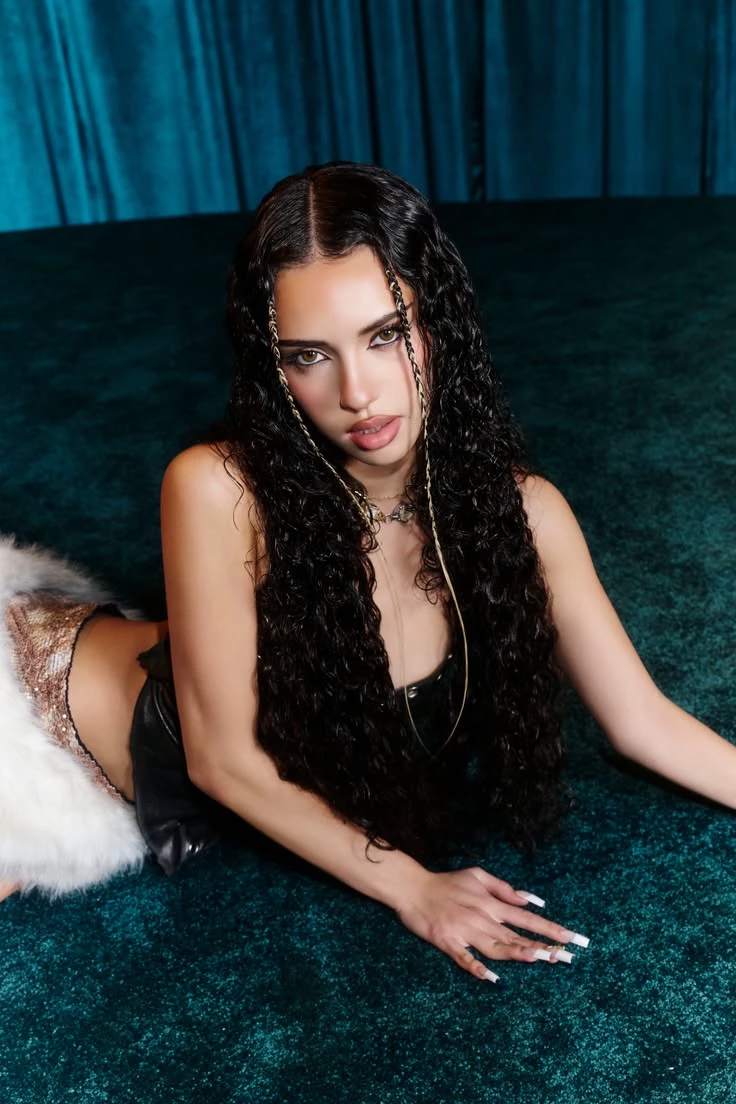 Daniela thumbnail