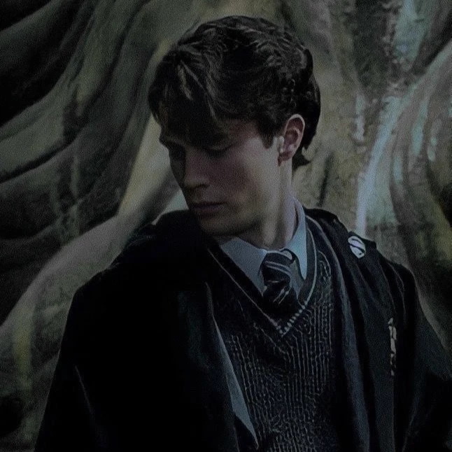 Tom Riddle thumbnail