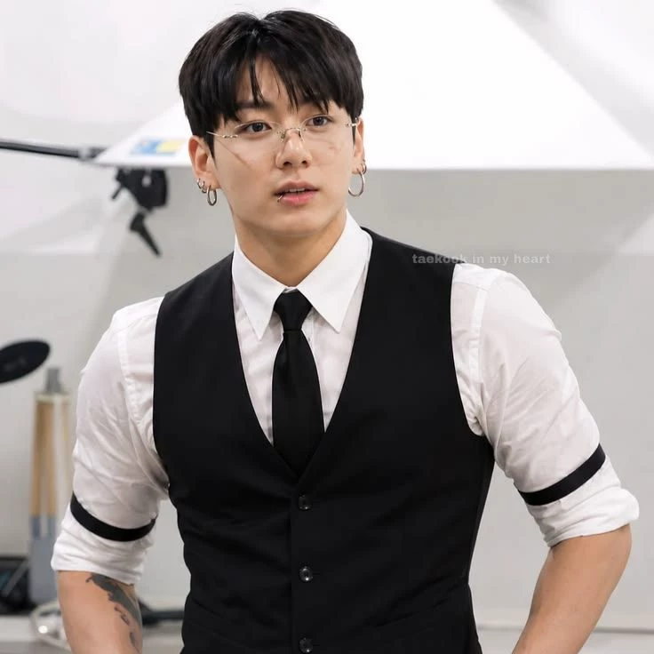 Jeon Jungkook thumbnail