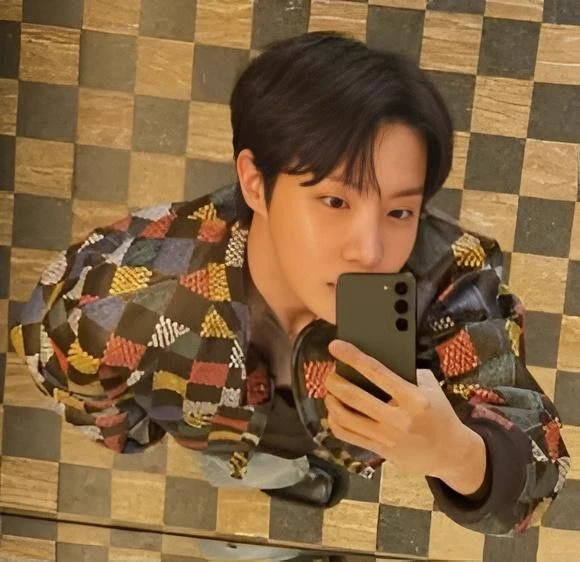 Jung Hoseok thumbnail