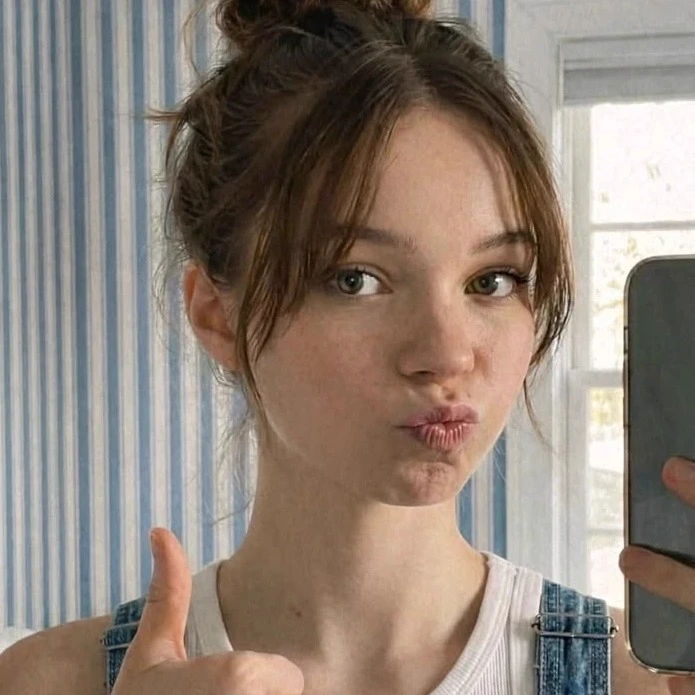 Emma Myers thumbnail