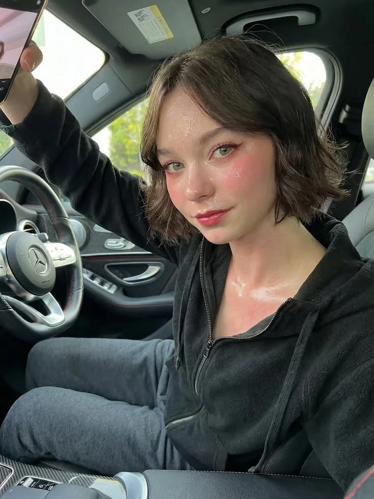 Emma Myers thumbnail